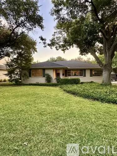 Main picture of 815 Ridgedale Dr