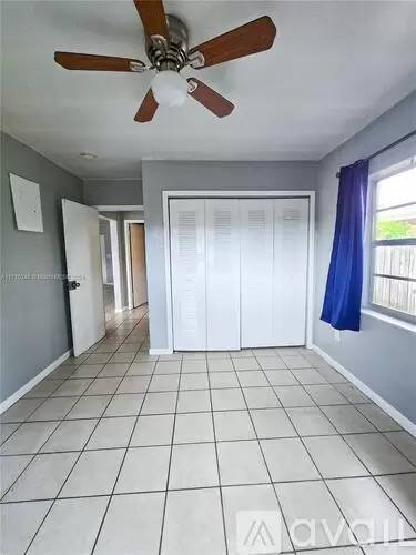 Main picture of 815 NW 16th St