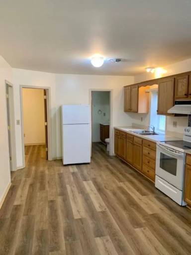 Main picture of 119 W Market St