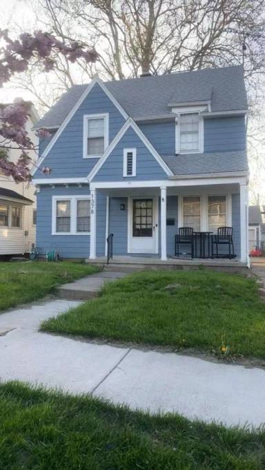 Main picture of 1378 Wildwood Rd