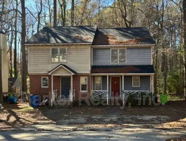 Main picture of 712 Carolina Ave