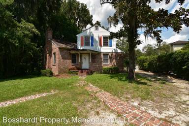 Main picture of 929 SW 13th St