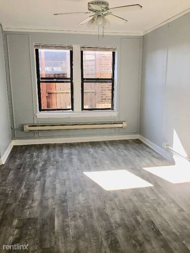 Main picture of 4735 N Beacon St Apartments