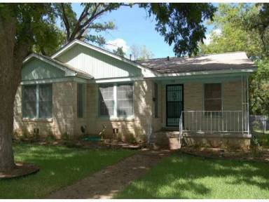 Main picture of 1308 Crestwood Rd