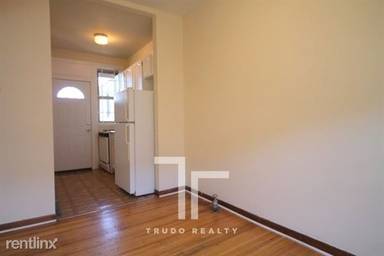 Main picture of 620-28 W Barry Ave