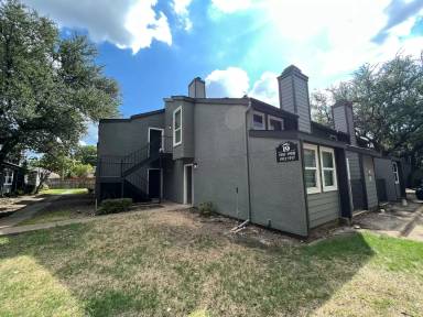 Main picture of Trinity Meadows Condominiums