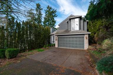 Main picture of 5025 SW Baird St