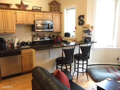Main picture of 1318 Commonwealth Ave