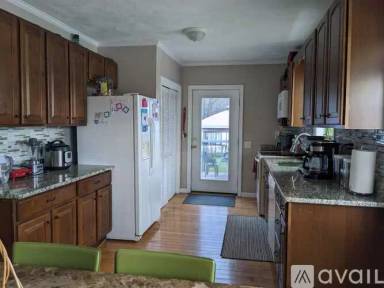 Main picture of 244 Crosby Rd