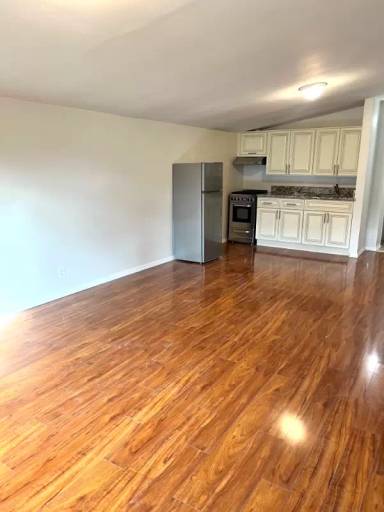 Main picture of 136 Orange Grove Ave