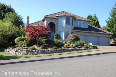 Main picture of 2619 NW Pinnacle Dr