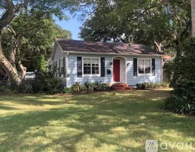 Main picture of 3915 W McKay Ave