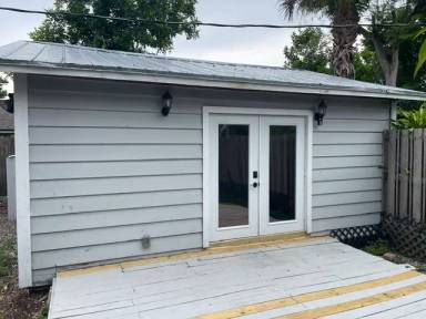 Main picture of 2132 Roselawn St