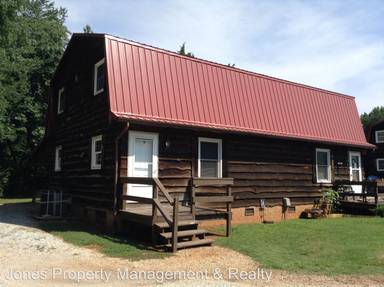 Main picture of 2867 Airport Rd