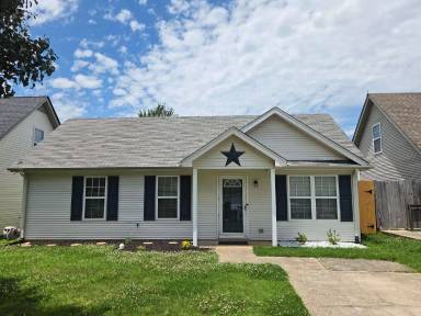Main picture of 2738 Painted Pony Dr