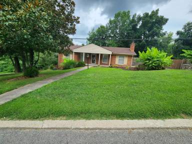 Main picture of 8114 Glimmer Way