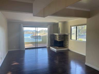 Main picture of 10 Bermuda Harbor Blvd