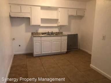 Main picture of 1401 Yosemite Dr
