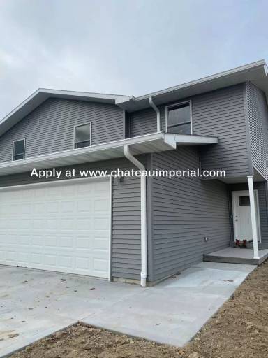 Main picture of 600 N Bowen Ave