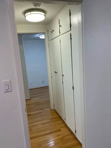 Main picture of 169 N Almont Dr