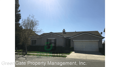 Main picture of 2457 Jessica Cir