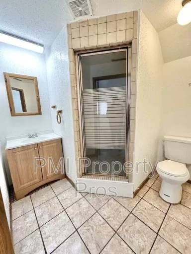 Main picture of 6762 N 52nd St