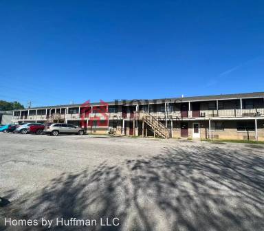 Main picture of 4711-57 Covert Ave