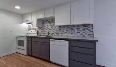 Main picture of 4221 S 3rd Ave