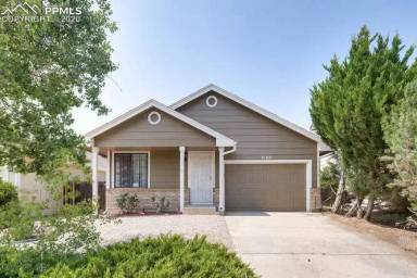 Main picture of 8172 Chancellor Dr