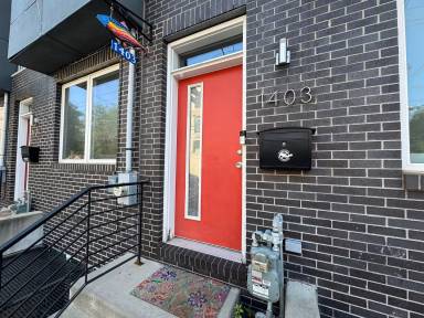 Main picture of 1403 Marlborough St