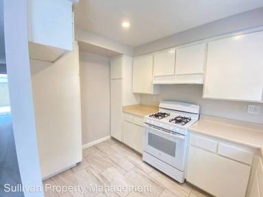 Main picture of 207 S Illinois St