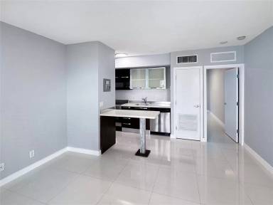 Main picture of 1503 NE 4th Ct