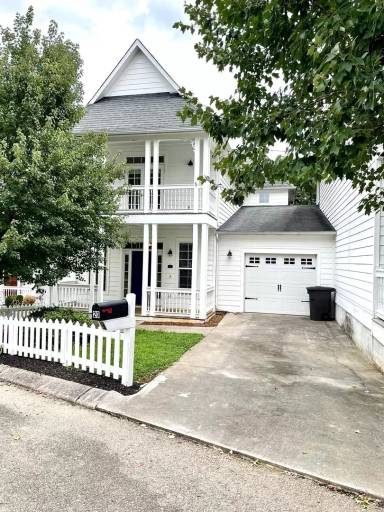 Main picture of 1101 Main St