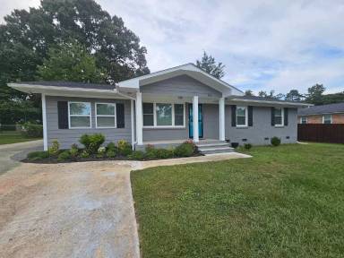 Main picture of 982 Wayside Rd
