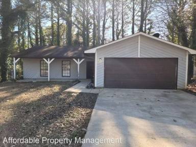 Main picture of 1541 Flat Rock Rd