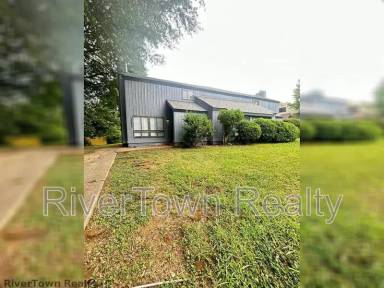 Main picture of 3364 Fairbanks St