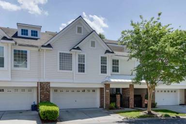 Main picture of 3012 Bay Shore Ln