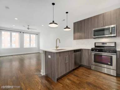Main picture of 4428 N Sheridan Rd