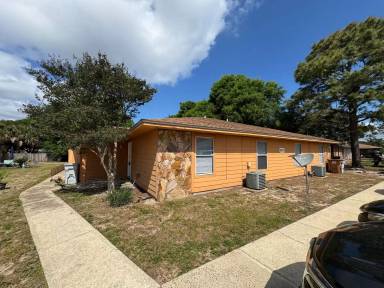 Main picture of 3399 Green Briar Cir