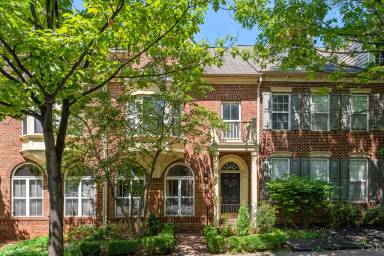 Main picture of 557 Longhorn Cres