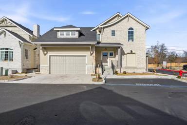 Main picture of 10093 W McMillan Rd