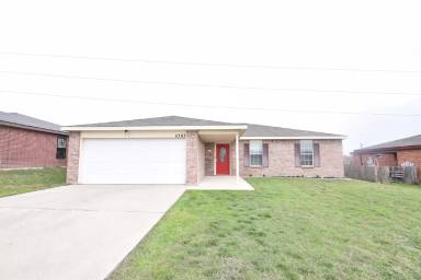 Main picture of 4303 Mustang Dr