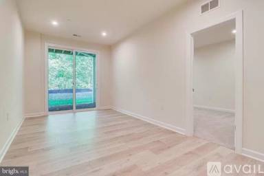 Main picture of 3787 Rainier Dr