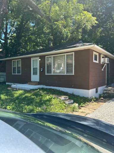 Main picture of 5412 Hamilton Ave