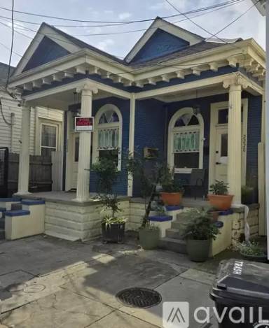 Main picture of 2222 N Rampart St
