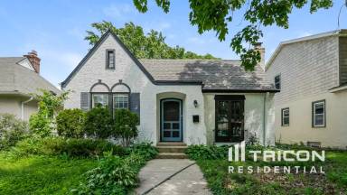 Main picture of 4849 Xerxes Ave S