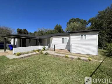 Main picture of 617 Palmer Turn