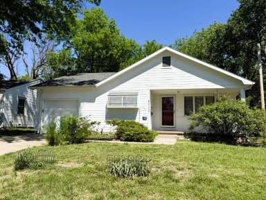 Main picture of 6126 E Gilbert St
