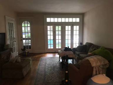 Main picture of 2820 Monument Ave