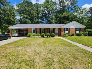 Main picture of 1901 Sherwood Dr